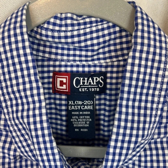 Chaps Boy’s Easy Care Button Down Long Sleeve Shirt Size 18-20 - Picture 3 of 5
